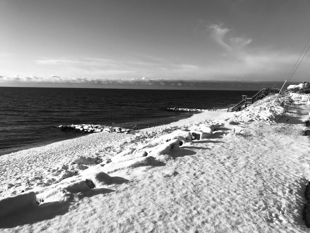 Black and white photo of Noir Beach